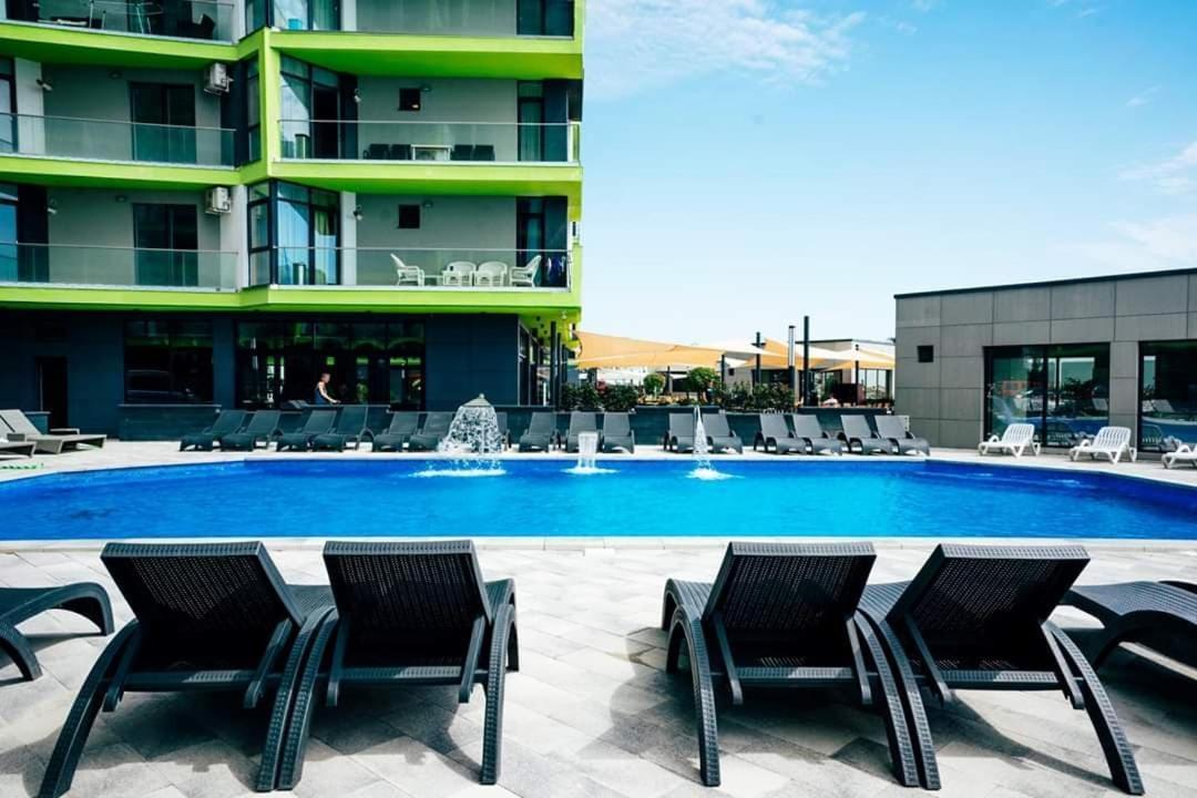 Sensation Alezzi Apartment Pool&Spa Resort Navodari Luaran gambar